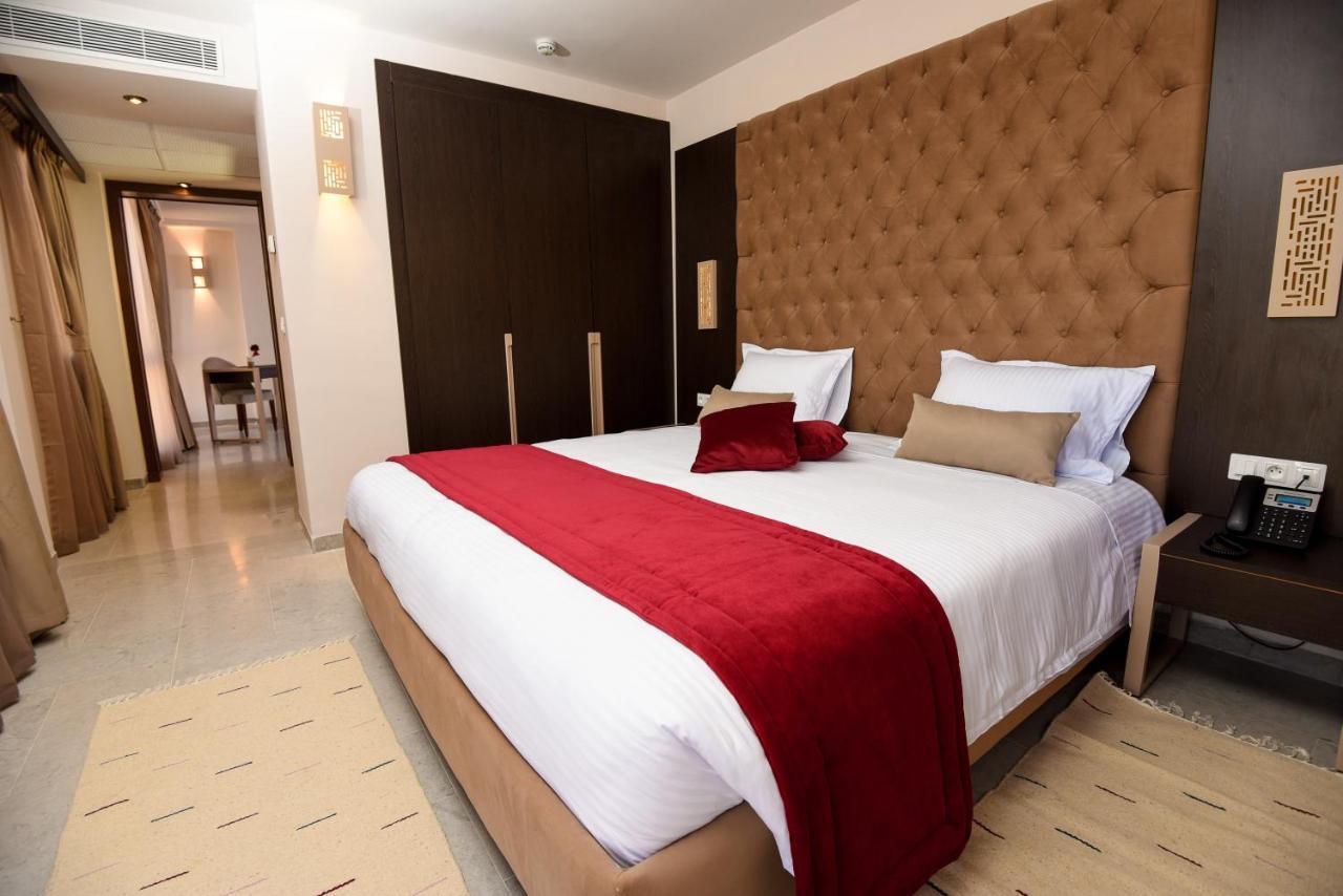 Hotel Lescure Business And Spa Megrine Exteriör bild